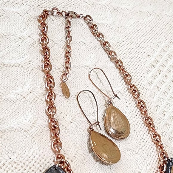 St Thomas Copper Gray Teardrop Rhinestone Statement Necklace Earrings Set - Picture 8 of 11